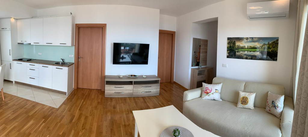 Others 2, The Magic Sea View Apartments