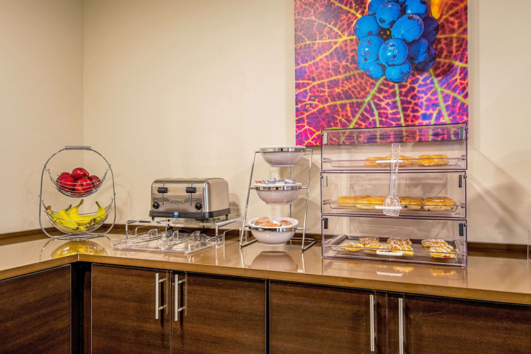 Food & Drinks 5, Sleep Inn Geismar - Gonzales, Ascension