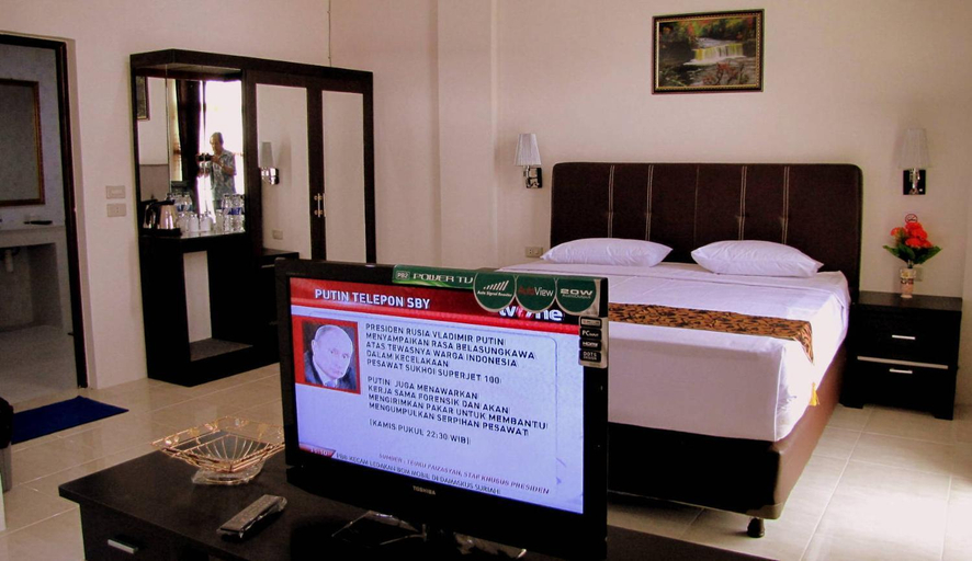 Bedroom 2, Mitra Garden Hotel, Central Bangka