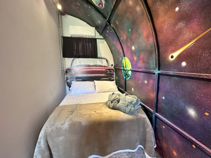 Bedroom, Cabana temática hipster, Cascavel