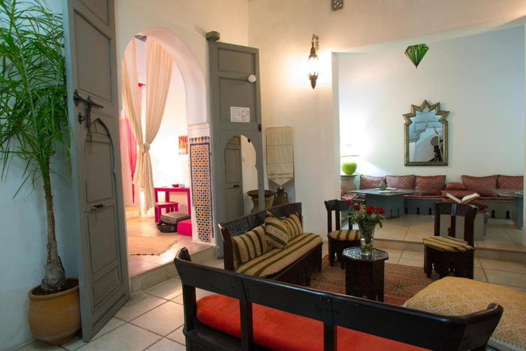 Public Area 3, Riad Safir, Meknès
