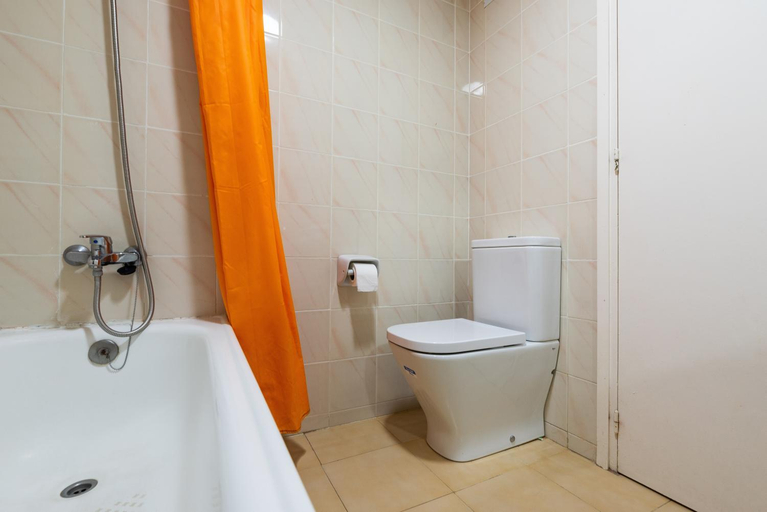 Bathroom 4, Rentalmar Pins Marina, Tarragona