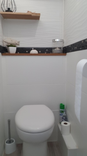 Bathroom 3, Le petit coin de Provence, Gard