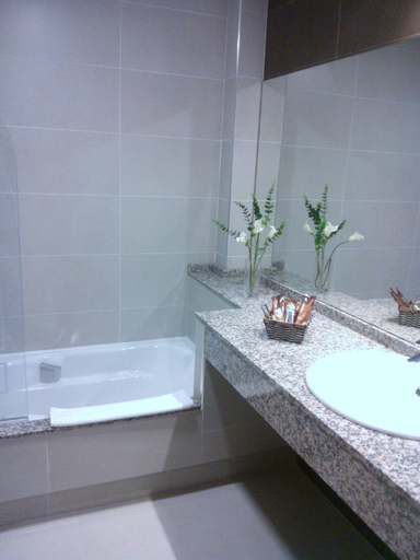 Bathroom 3, Motel Cancun Aviles, Asturias