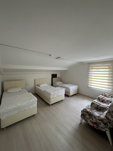 Room 2, Uçan Pansiyon, Çaykara