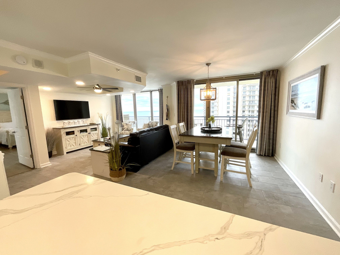 Room 3, Top Floor Ocean View Condo - Brighton 2108 2 Bedroom Condo, Horry