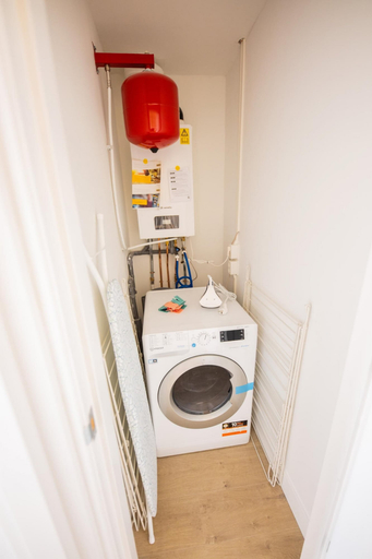 Bathroom 5, Nb306 Serviced Apartment 2,5br, Rotterdam