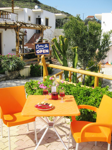 Others 4, Vrisi Apartments & Villa, Faistos