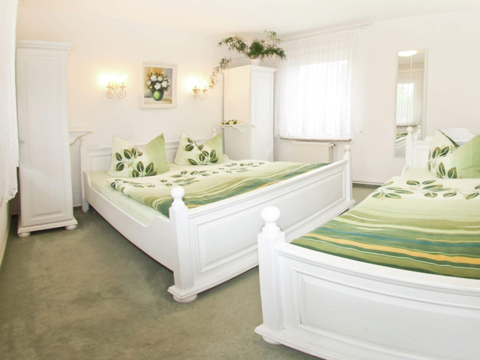 Bedroom 3, Coastal Stay, Kuhlungsborn, Rostock