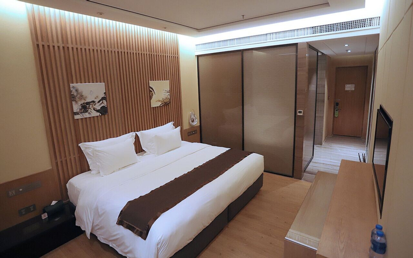 Bedroom 14