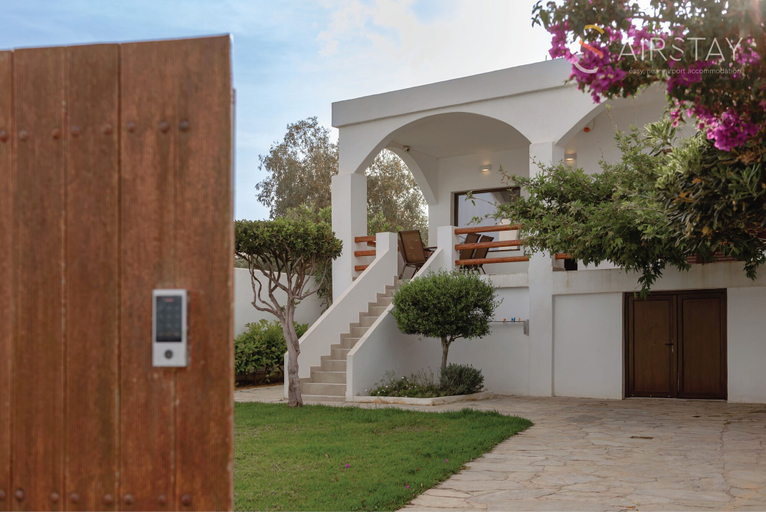 Exterior & Views 2, Nami Villa Beach Front Airport by Airstay, Attica