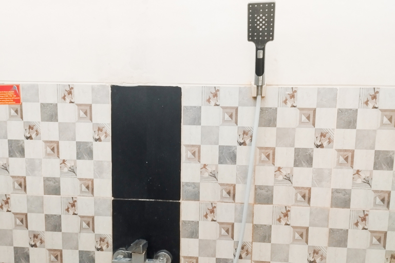 Bathroom 4