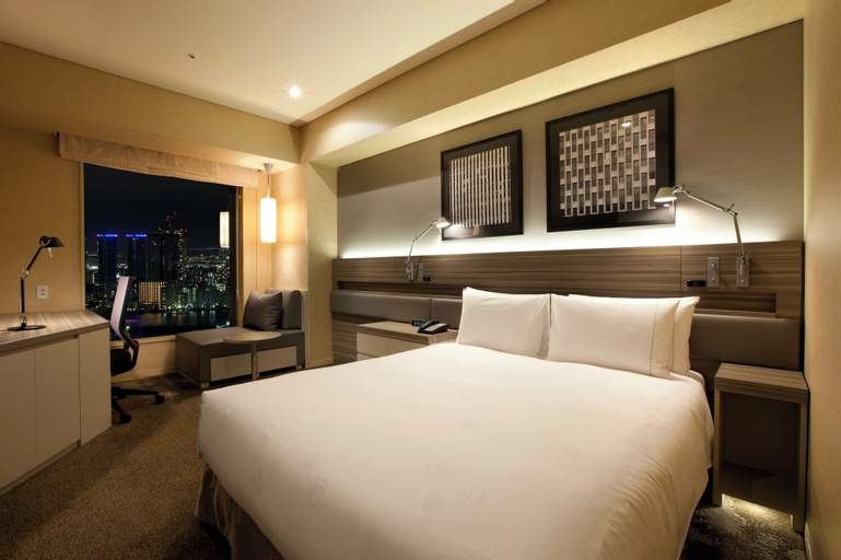 Bedroom 12