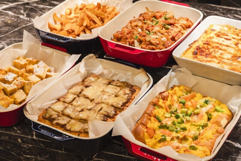 Food & Drinks 12