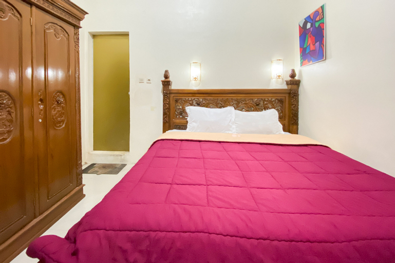Bedroom 8