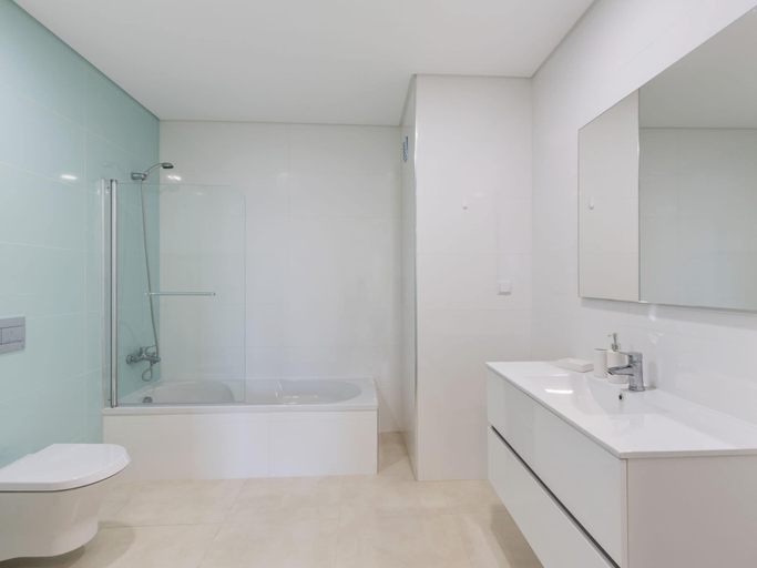 Bathroom 4, Apartment Sao Martinho near Beach, Alcobaça