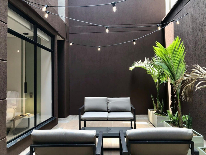 Room 2, w Lovely 3BR w AC in Laureles, Medellín