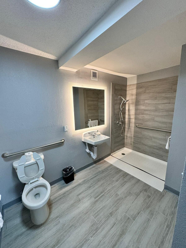 Bathroom 4, Hawthorn Extended Stay By Wyndham Columbia / Ft. Jackson, Richland