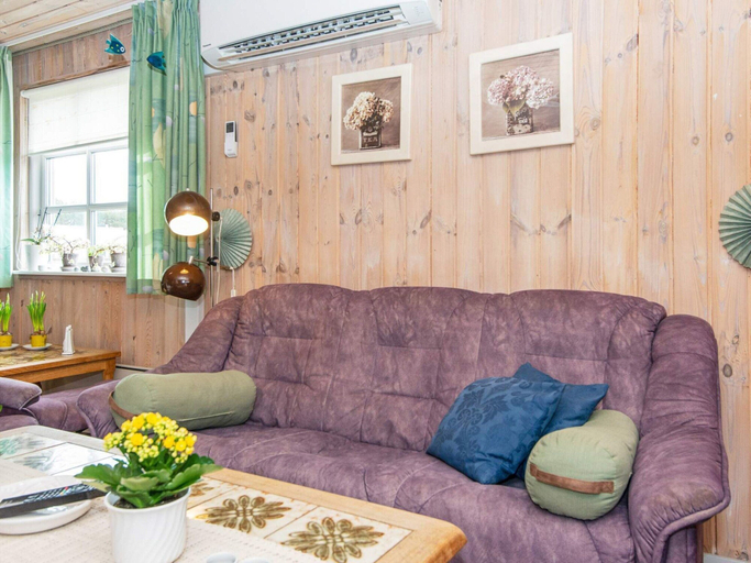 Others 4, 9 Person Holiday Home in Grenaa, Norddjurs