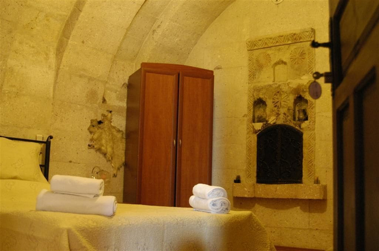 Bedroom 5, Oriental Cave Suites, Nevşehir