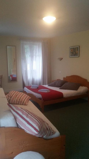 Bedroom 3, Hôtel Les Cimes, Isère