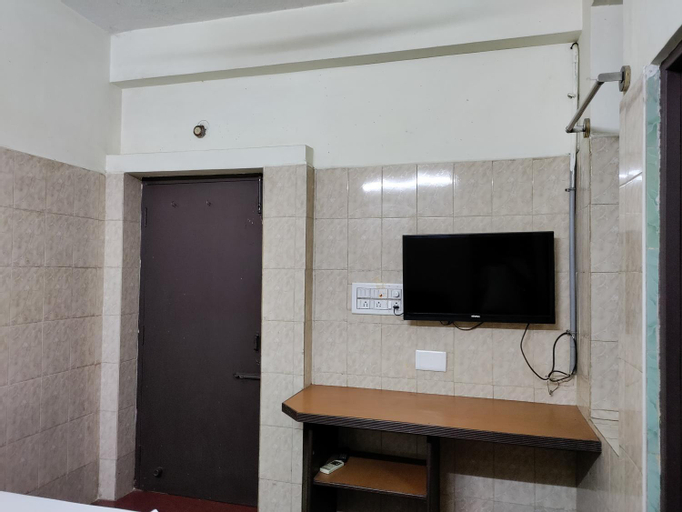 Others 5, Jeyanthi Tower Vellore, Vellore