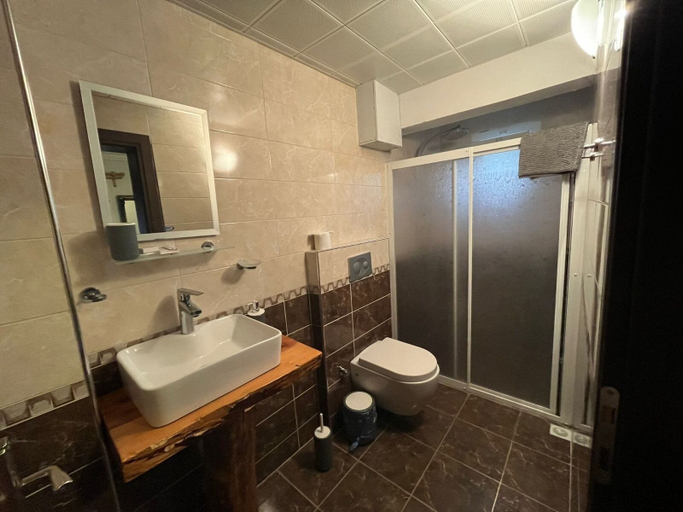 Bathroom, HOTEL BUDAPEST, Buca