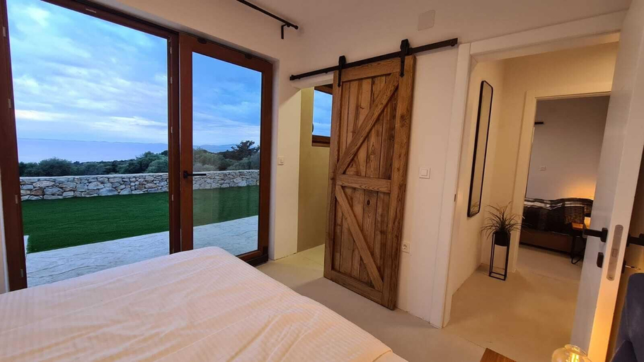 Bedroom 3, Villa SOL Insulam, Novalja