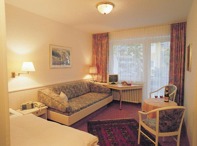 Bedroom 2, Kurhotel Weber, Unterallgäu