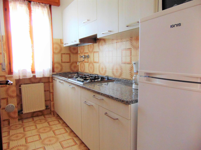 Others 5, Villa Marisa, Udine