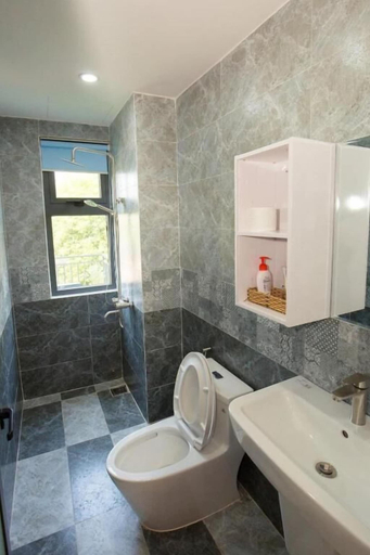 Bathroom, Seimy Homestay, Da Nang