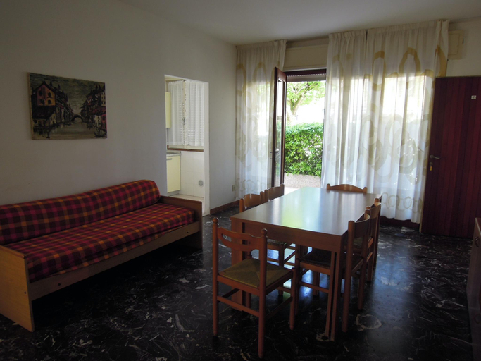 Bedroom 2, Spacious Apartment for 8 people in Bibione - By Beahost Rentals, Venezia