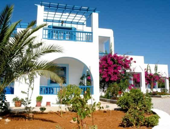 4, Sunflower studios, South Aegean