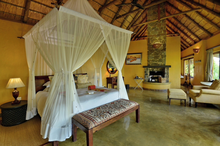 Bedroom 2, Motswiri Private Safari Lodge, Ngaka Modiri Molema