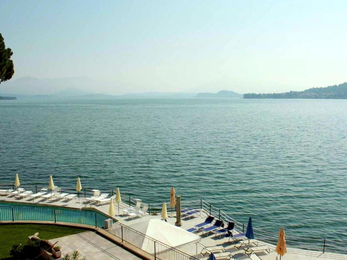 Others 5, Brand new and Elegant Residence on Lake Maggiore, Novara