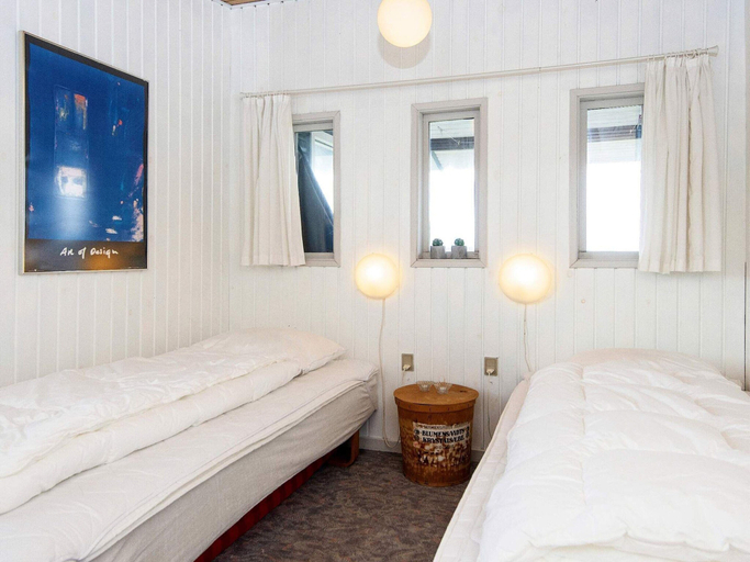 Bedroom 4, 4 Star Holiday Home in Lemvig, Lemvig