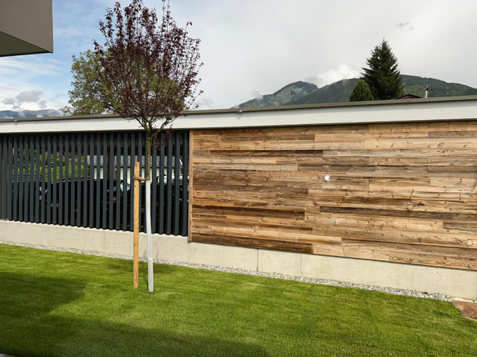 Apartment MAJA by Krone Travel Agency, Zell am See