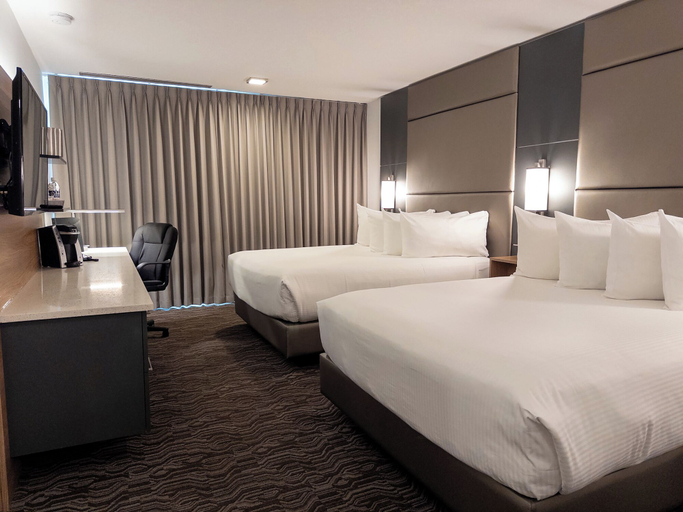 Bedroom 3, Carriage House Hotel & Conference Centre, Division No. 6