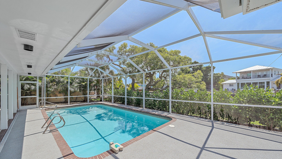 Sport & Beauty 4, The Windward House 3 Bedroom Home by RedAwning, Sarasota