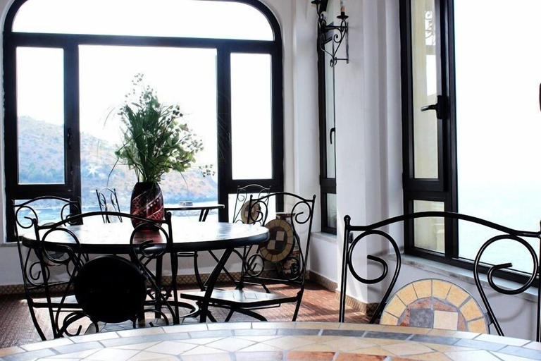 Others 5, Hotel Palinuro, Salerno