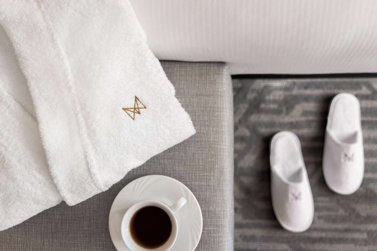 Amenities 23