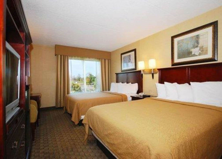 Bedroom 3, Quality Inn & Suites Bensalem, Bucks