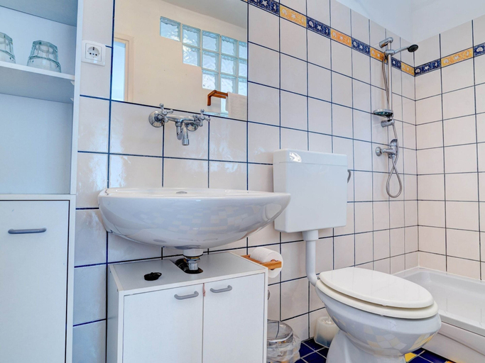 Bathroom 4, Apartment Crikvenica Near Sandy Beach, Crikvenica