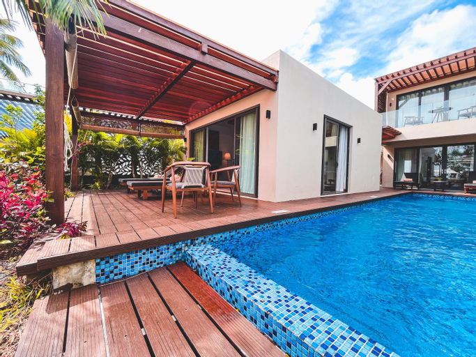 Swimming Pool 15