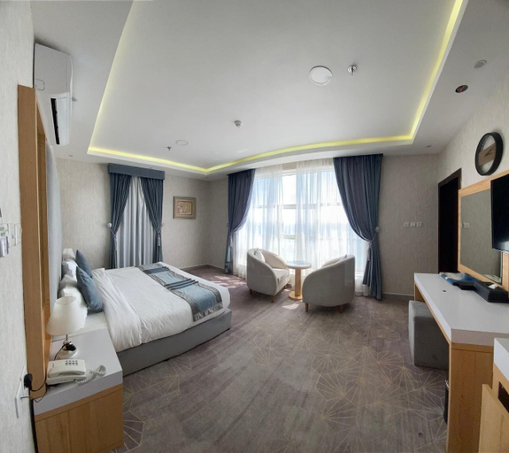 Bedroom 2, Rose Land Hotel, Umluj
