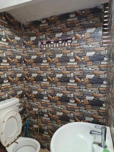 Bathroom 13