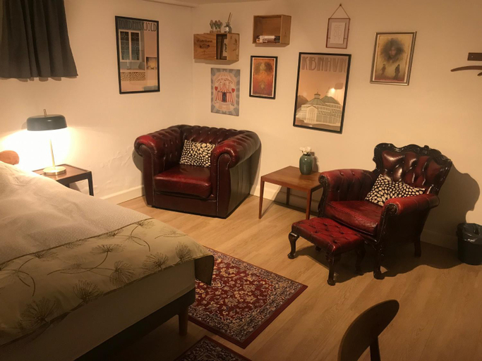 Others 2, Comfortable Large Room King S bed near CPH centre, Copenhagen
