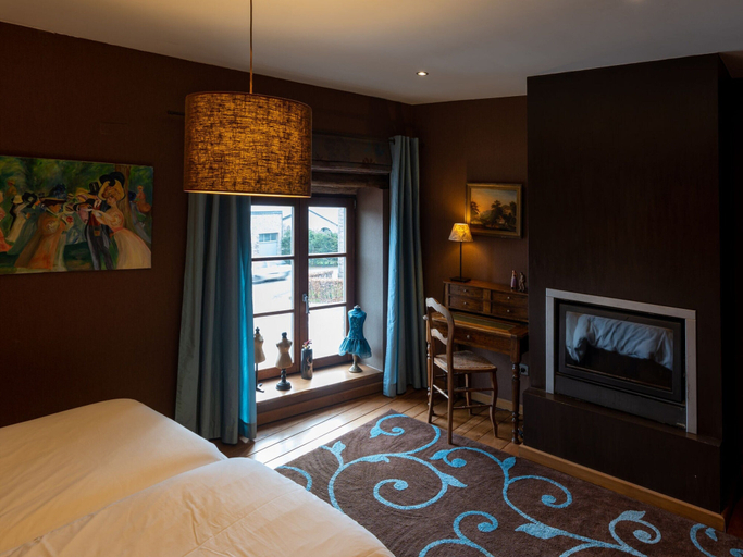 Bedroom 3, Gedinne Historic Forest Haven, Namur