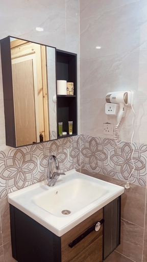 Bathroom 3, Mahmmad Luxury Camp, Quaira