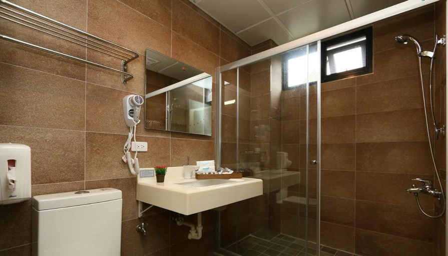 Bathroom 3, Happiness210 B&B, Yilan